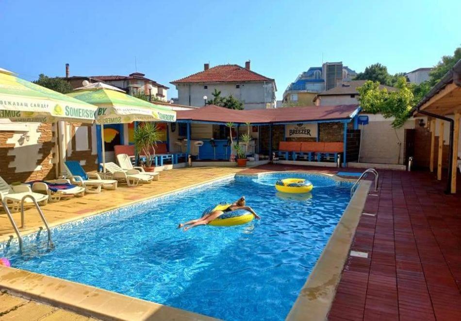 Hotel Stoyanov Ravda Extérieur photo