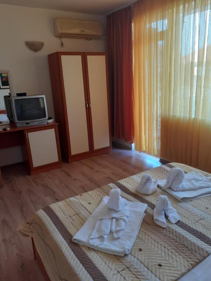 Hotel Stoyanov Ravda Extérieur photo